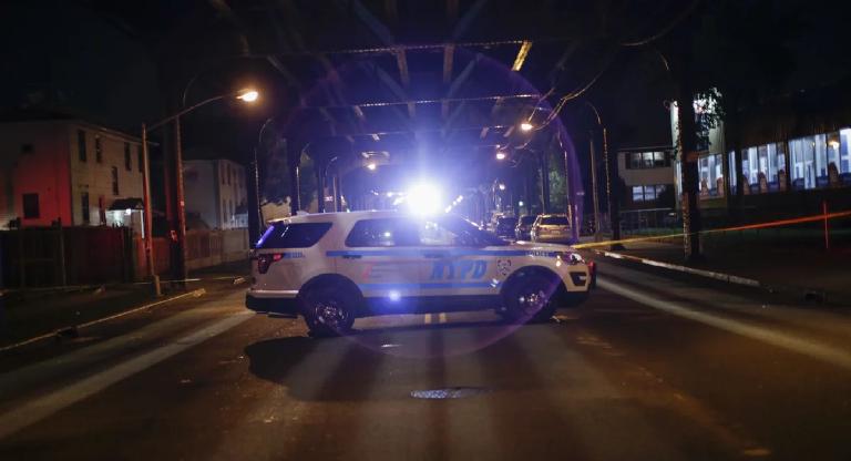 Melrose: five pedestrians dead, and the street keeps moving